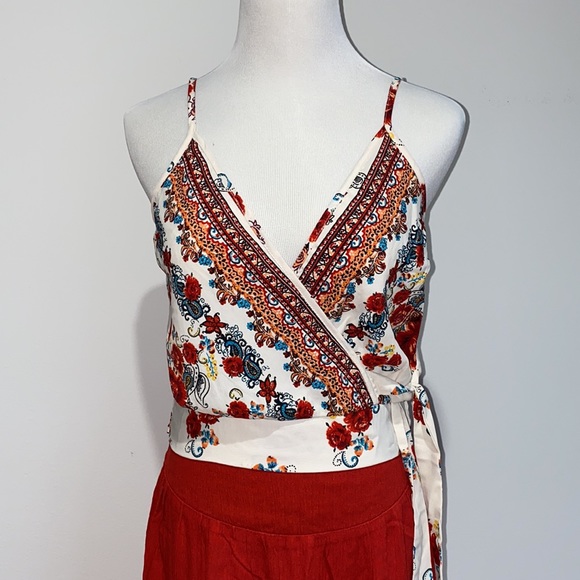 Band of Gypsies Crop Top - Picture 5 of 9